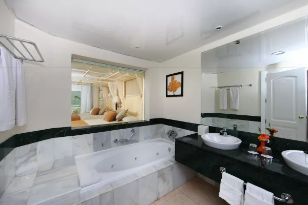 Bahia Principe Grand El Portillo07