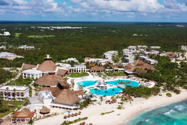 Bahia Principe Grand Tulum8