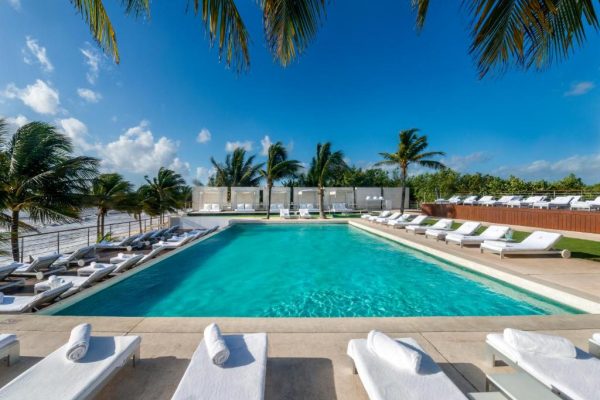 Blue Diamond Luxury11 Blue Diamond Luxury11