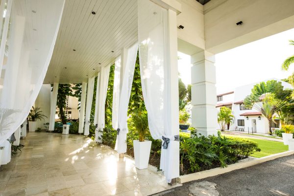 BlueBay Villas Doradas