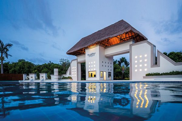 Bluebay Grand Esmeralda