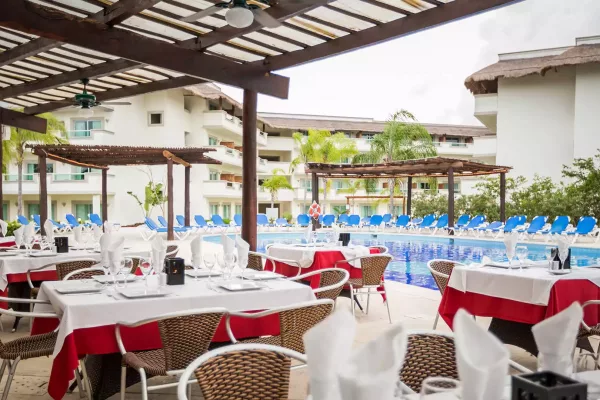 Bluebay Grand Esmeralda17