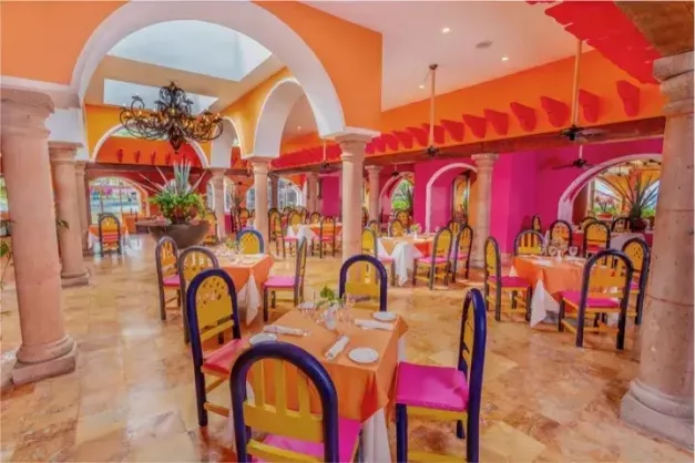 Grand Oasis Palm25