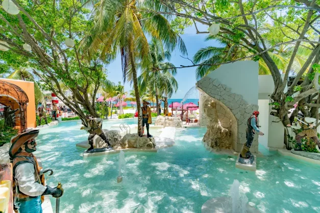 Grand Oasis Palm31