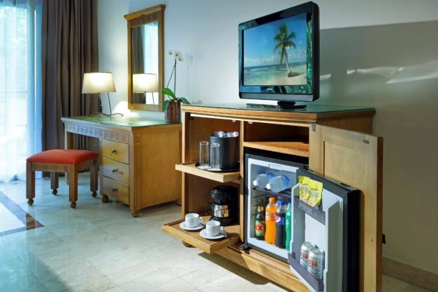 Grand Palladium Colonial16