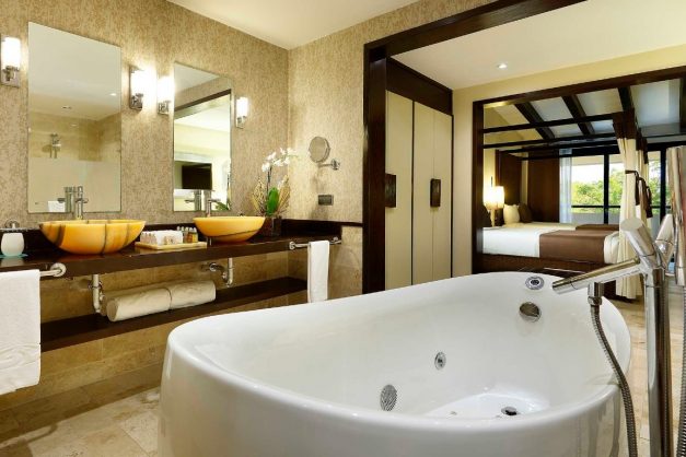 Grand Palladium Colonial27