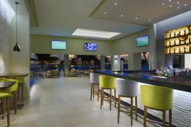 Occidental Tucancun10