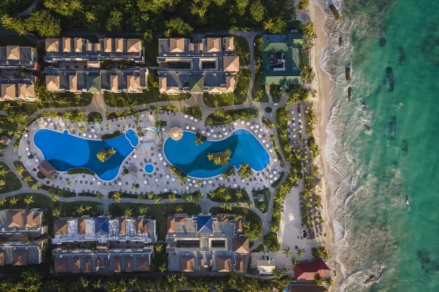 Ocean Blue & Sand10 Ocean Blue & Sand10