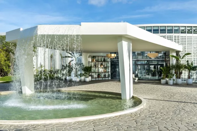 Ocean Riviera Paradise22