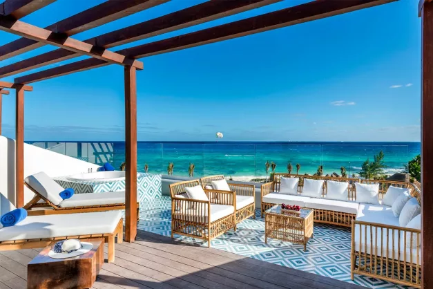 Ocean Riviera Paradise33