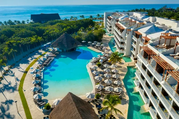 Ocean Riviera Paradise5