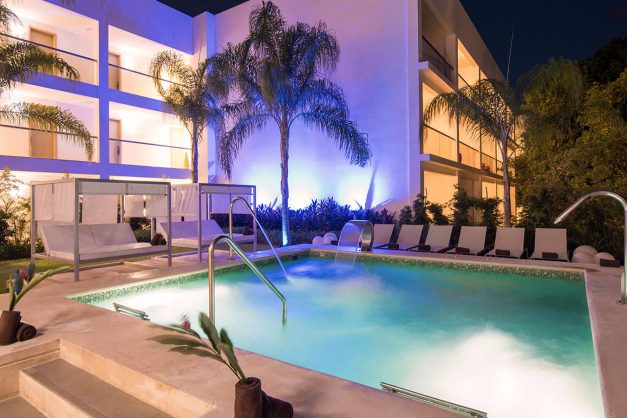 Platinum Yucatan Princess37 Platinum Yucatan Princess37