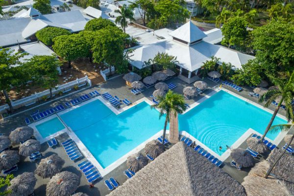 Playabachata Resort