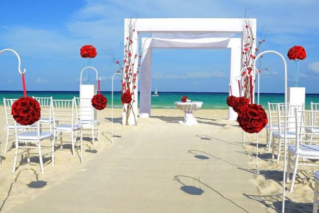 Royal Hideaway Playacar12