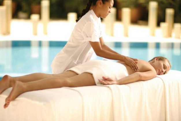 Royal Hideaway Playacar6