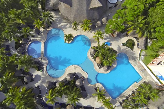 Sandos Playacar Beach Resort5