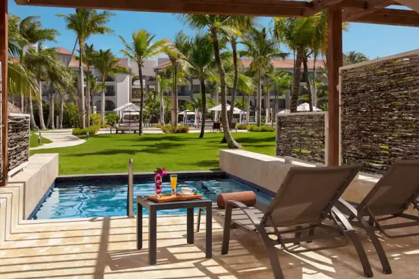 Secrets Royal Beach Punta Cana0