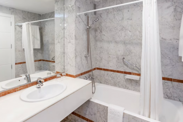 Sol Palmeras10 Baño Hotel Sol Palmeras Varadero