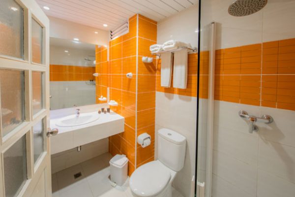 Baño Hotel Starfish Cuatro Palmas Varadero
