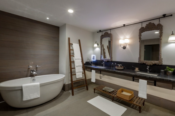 Baño de UNICO 20°87° Hotel Riviera Maya