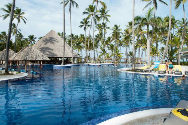 barcelo-bavaro-beach-7 barcelo-bavaro-beach-7