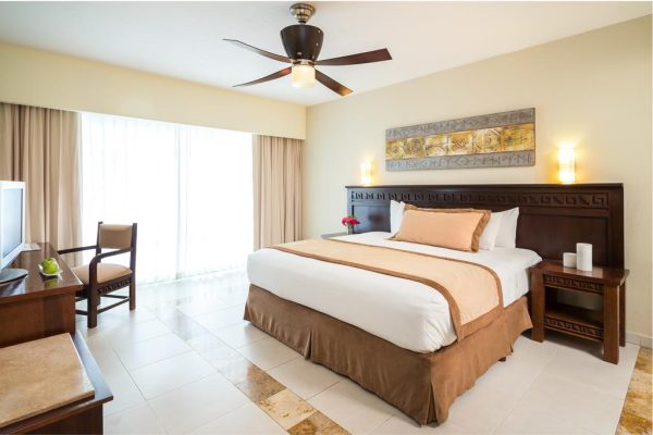 bluebay-grand-esmeralda-19