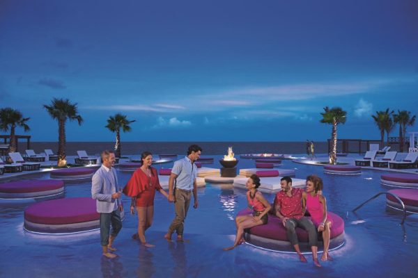 breathless-riviera-cancun-resort-y-spa-13 breathless-riviera-cancun-resort-y-spa-13