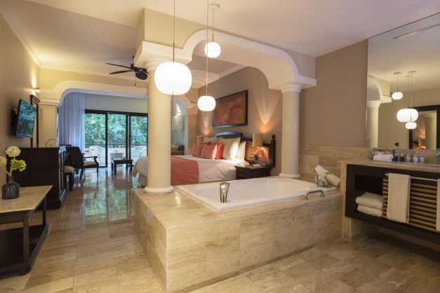 grand-palladium-white-sand-resort-y-spa-11