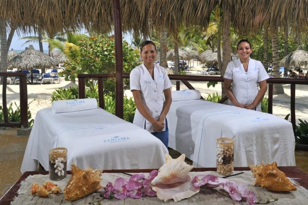 luxury-bahia-principe-ambar-blue-10