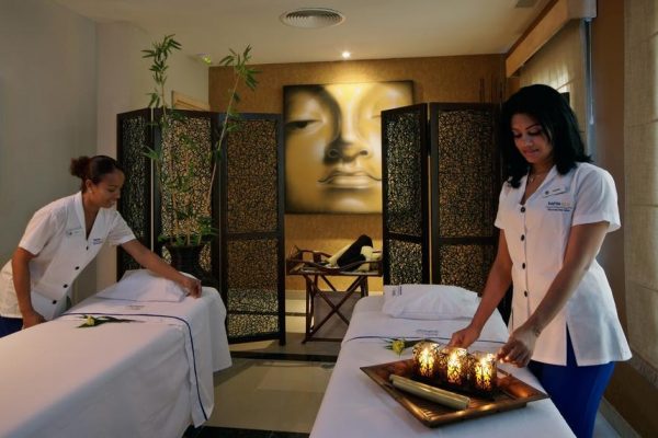 luxury-bahia-principe-ambar-blue-4