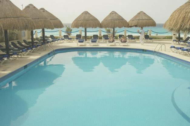 occidental-tucancun-beach-14