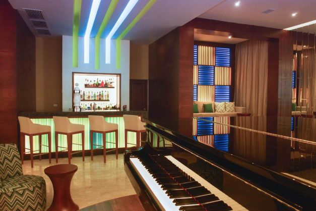 ocean-blue-y-sand-10 ocean-blue-y-sand-10