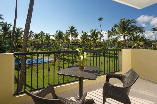 ocean-blue-y-sand-16 ocean-blue-y-sand-16