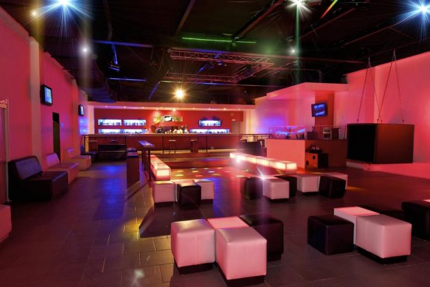 ocean-blue-y-sand-5 ocean-blue-y-sand-5