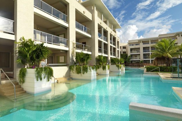 royal-service-at-paradisus-la-perla-10