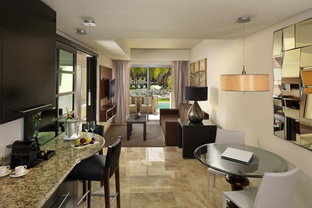 royal-service-at-paradisus-la-perla-9