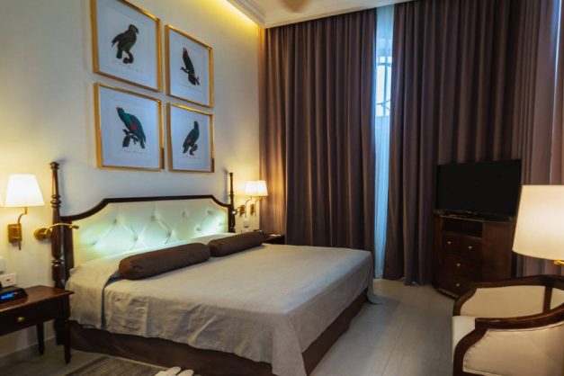 Mystique Regis Habana7 Mystique Regis Habana7