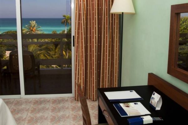 Occidental Arenas Blancas2