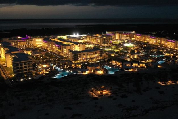 Planet Hollywood Scene Cancun4