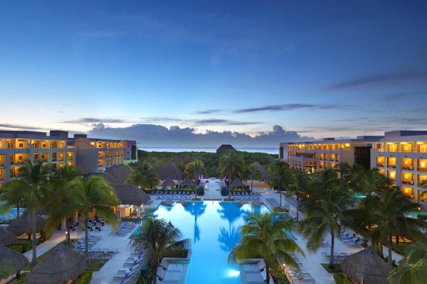 Royal Service at Paradisus La Perla1