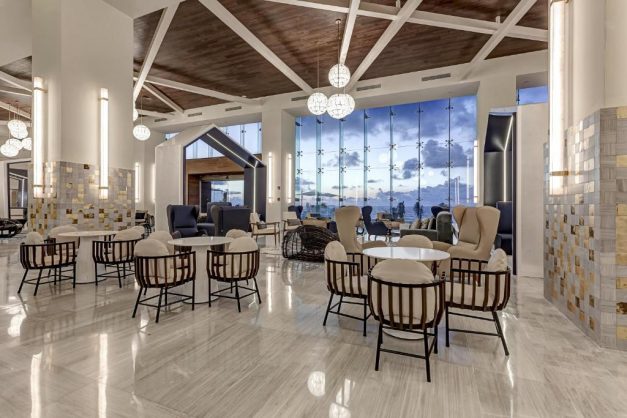 Royalton Chic Suites Cancun18