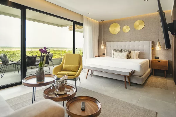 The Fives Oceanfront10