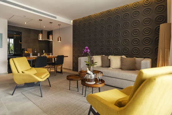 The Fives Oceanfront13