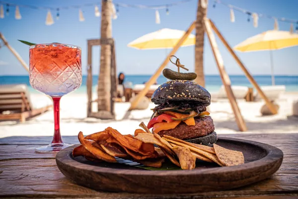 The Fives Oceanfront8