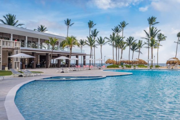 Tropical Deluxe Princess8