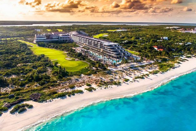 hoteles en cancún méxico Atelier Playa Mujeres