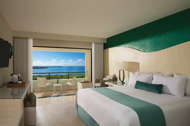 Now Emerald cancun all inclusive