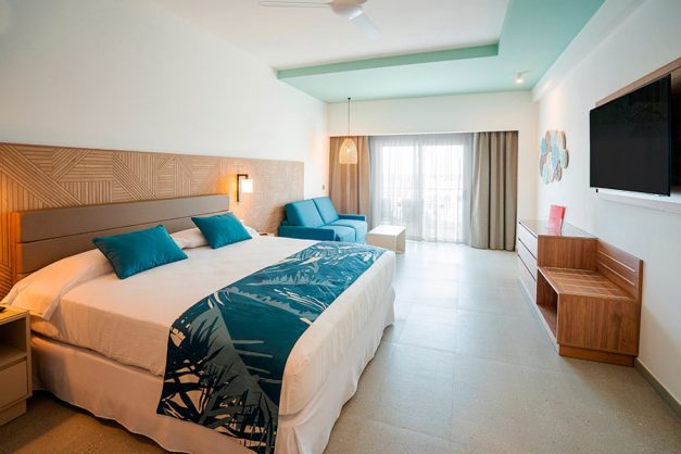 hotel en cancun all inclusive Riu Latino