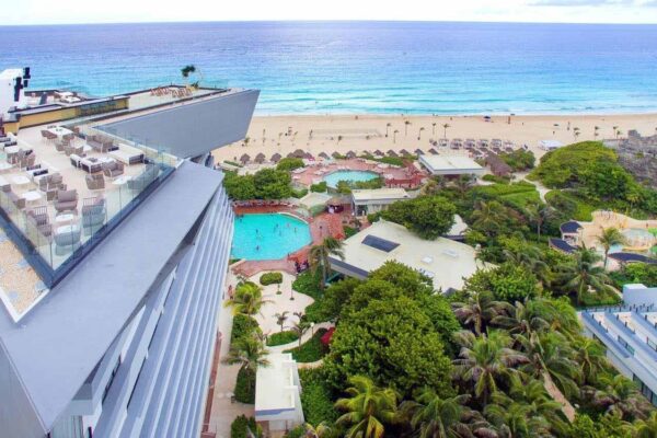 Grand Park Royal Luxury Resort Cancun