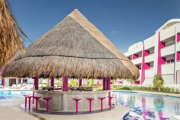 Hotel Temptation Cancun Resort